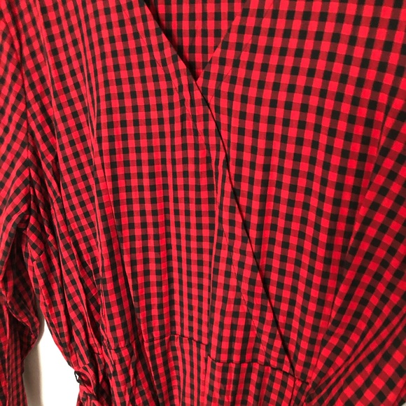 Gingham faux wrap blouse - Picture 2 of 3